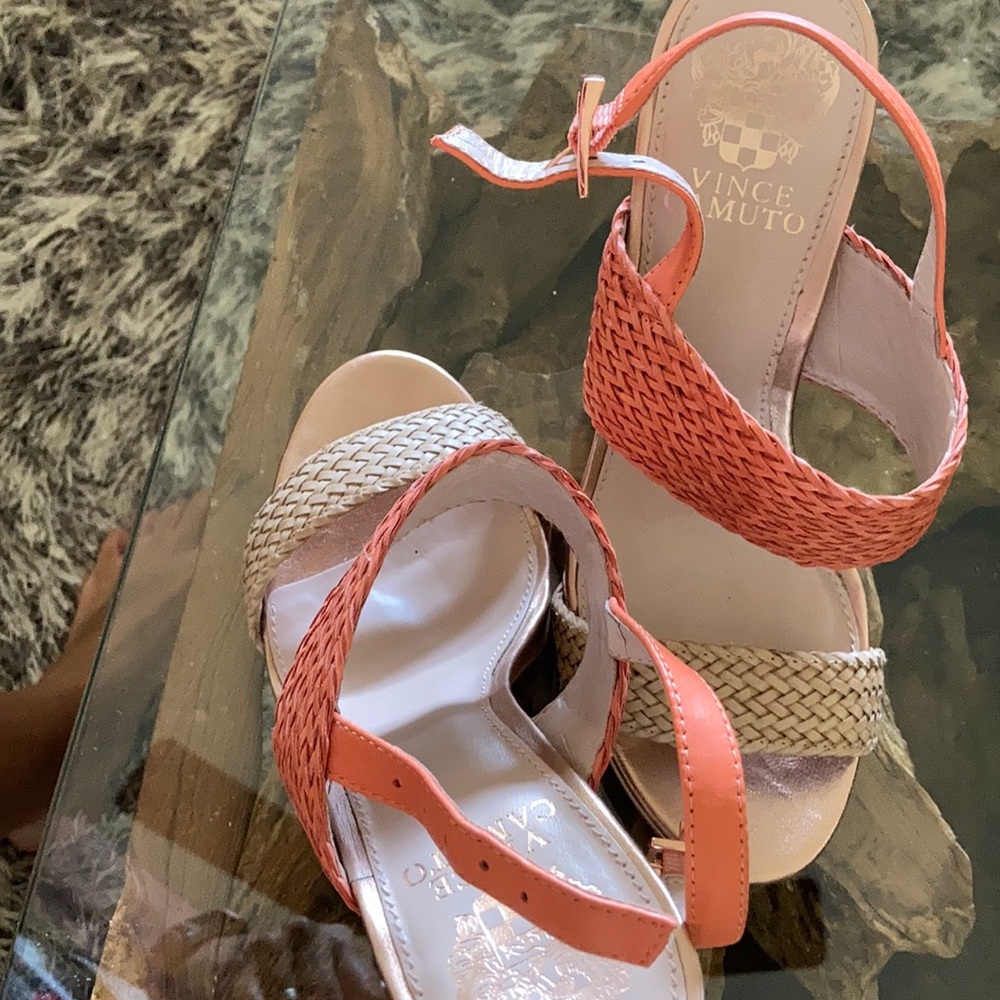 Women’s sandals